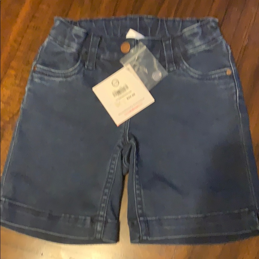 Girls Hanna Anderson shorts sz 110 (5) blue color